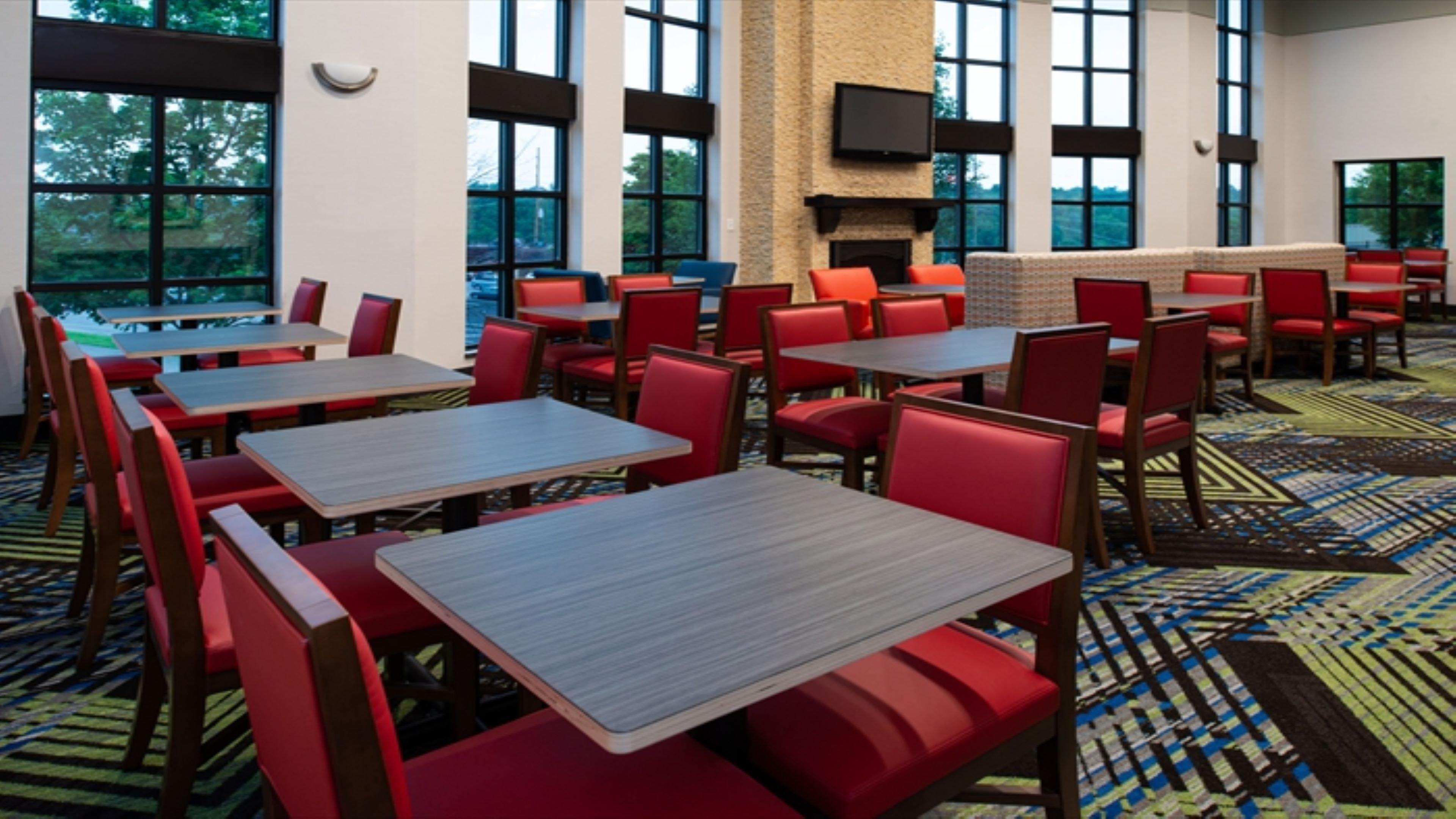 Holiday Inn Express Cincinnati West By Ihg Dent Bagian luar foto