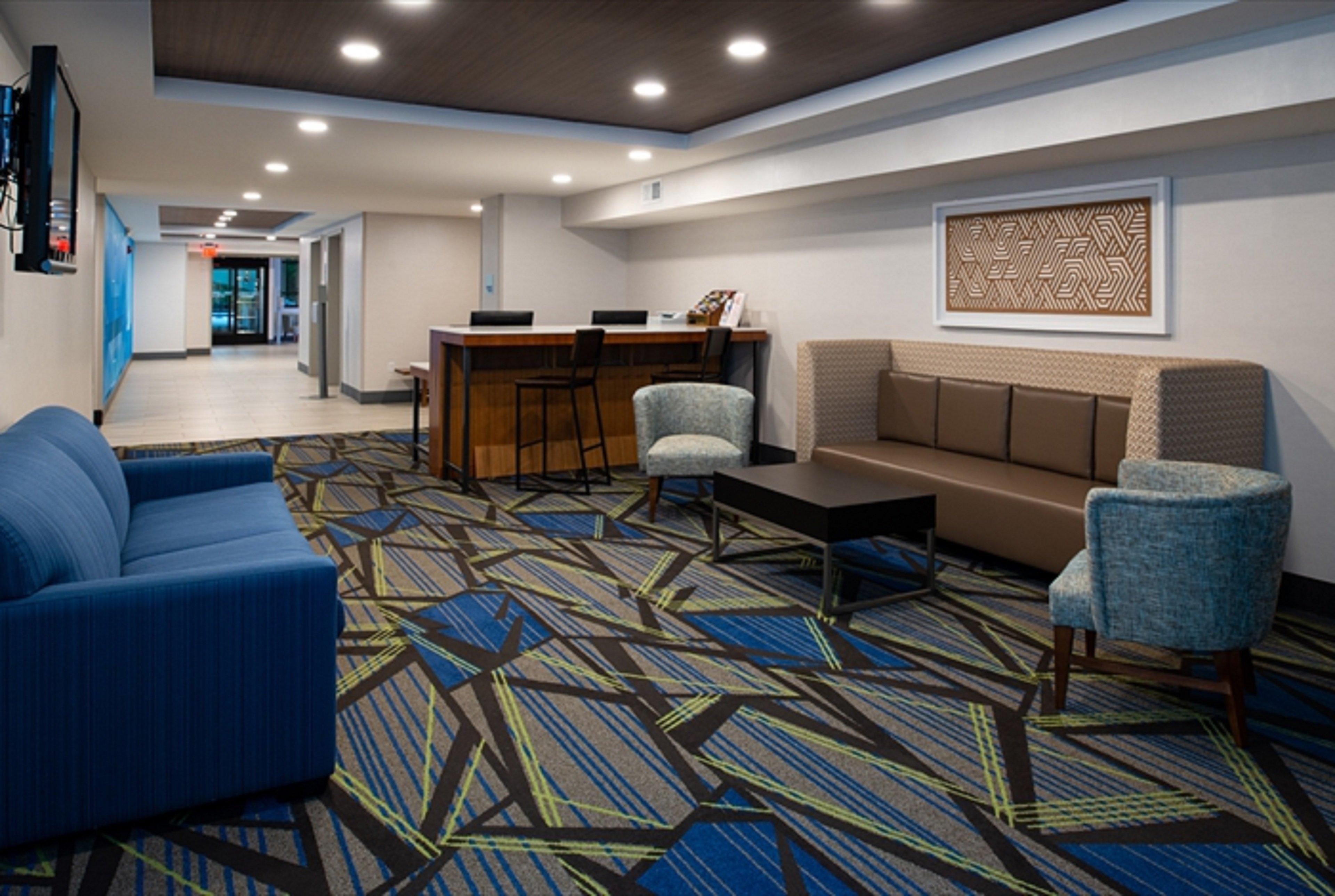 Holiday Inn Express Cincinnati West By Ihg Dent Bagian luar foto